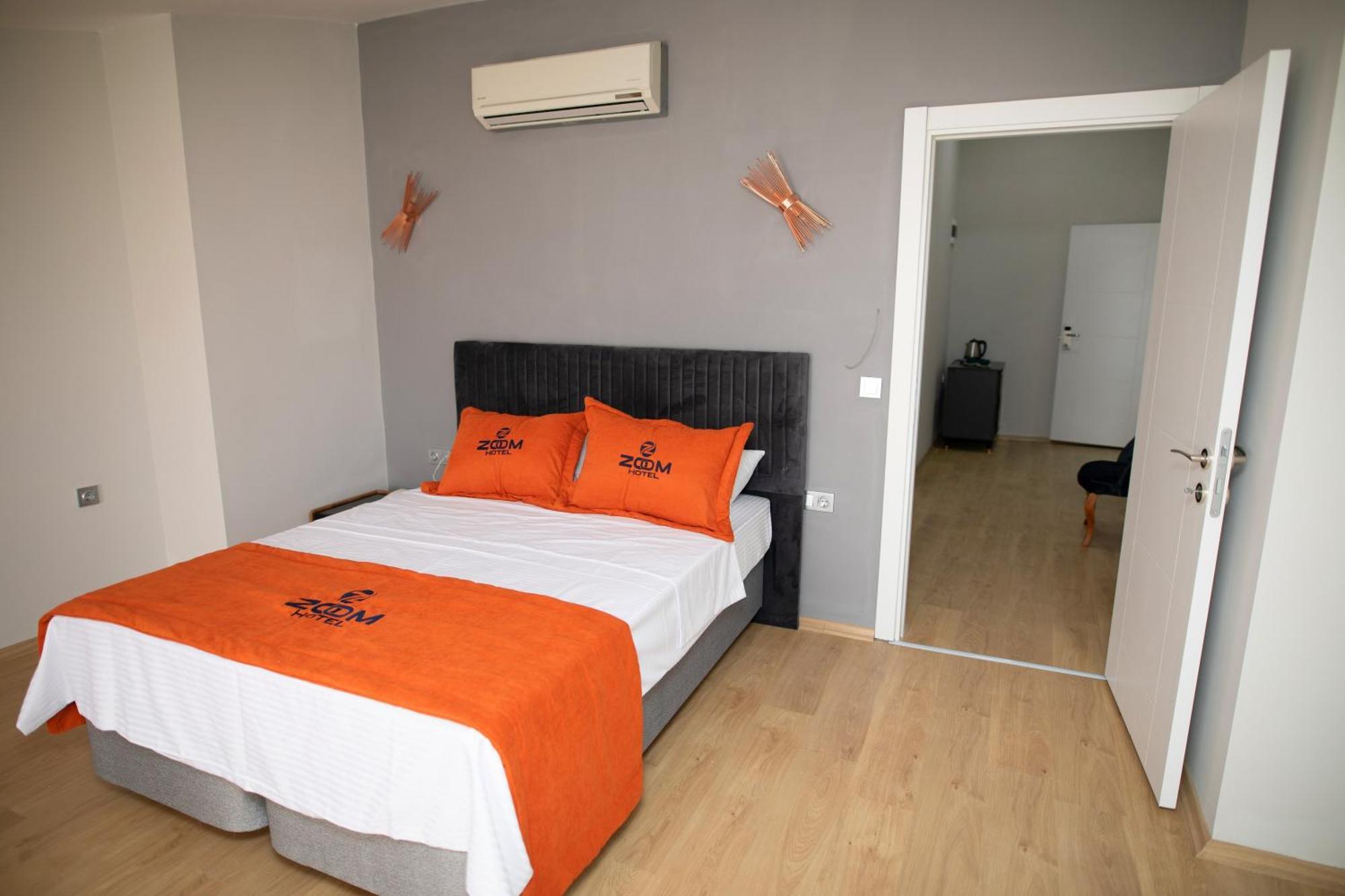 Zoom Hotel Istanbul Exterior foto